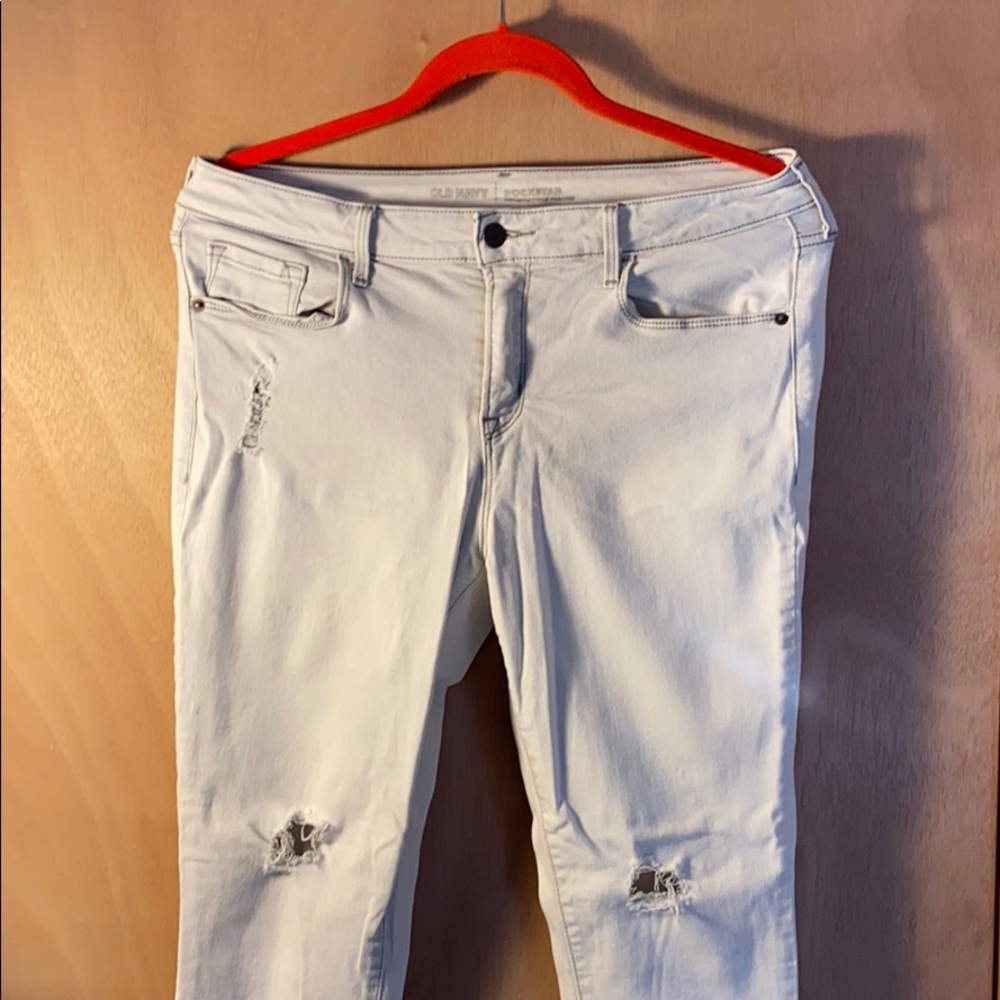 Ripped Skinny Jeans